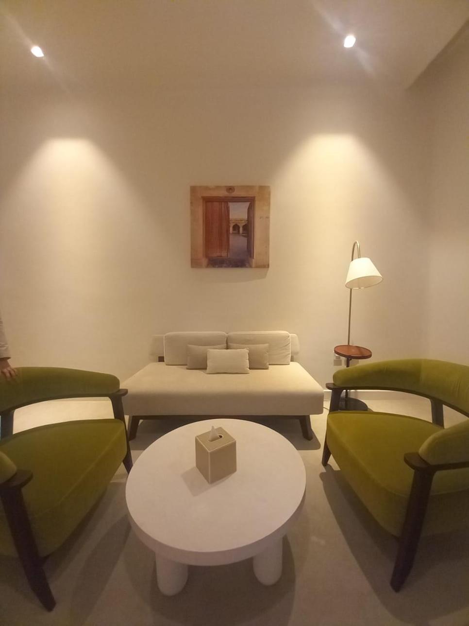 Mina Hotel And Residences By The Torch Ad Dawhah Esterno foto A room at the hotel